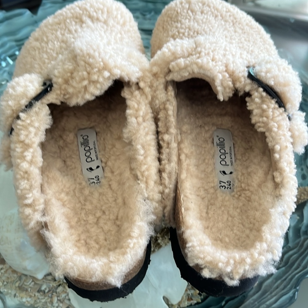 Birkenstock Papillio Boston Big Buckle Shearling Clog - Picture 3 of 9